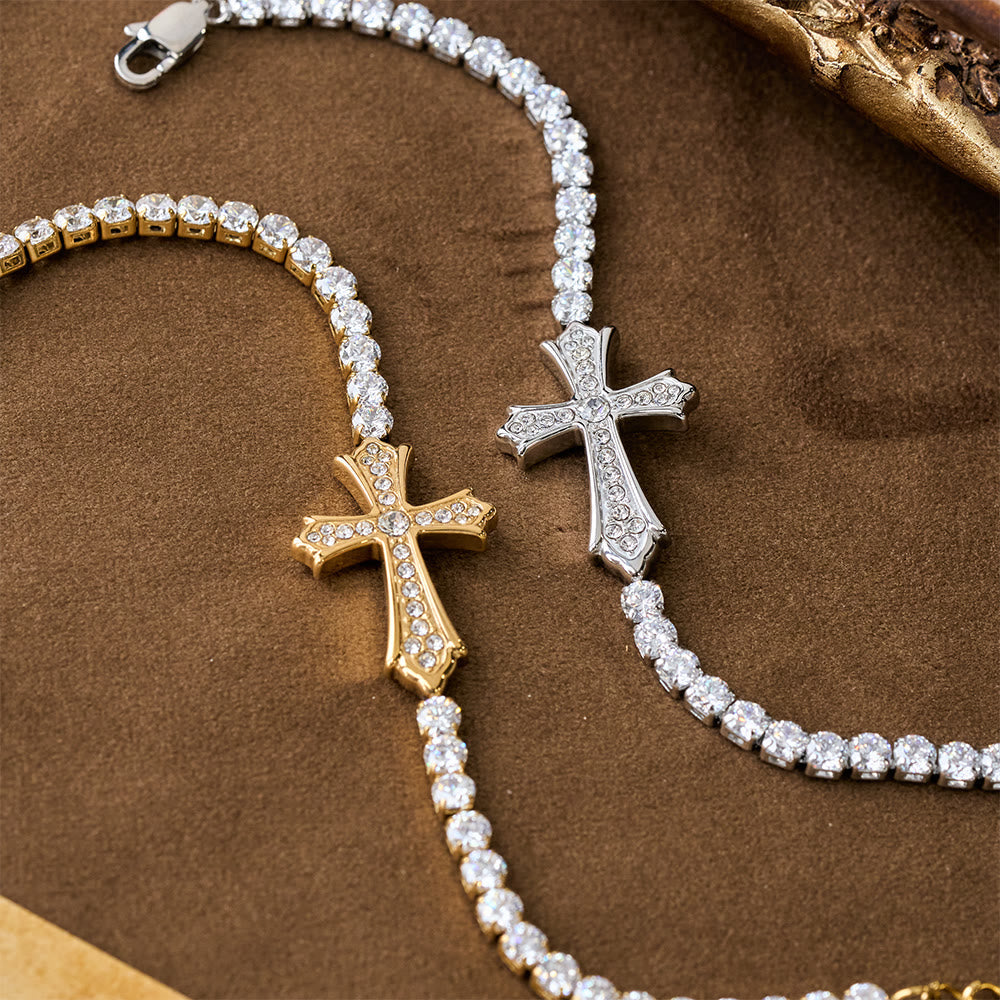 Pulsera de Cruz Elegante con Zirconitas de 2 Colores: Un Símbolo de Gracia Divina y Elegancia