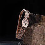 Pulsera de Cadena de Enlace Cruz Grabada: Un Símbolo de Fuerza Divina y Fe