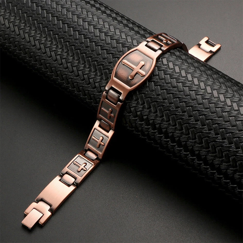 Pulsera de Cadena de Enlace Cruz Grabada: Un Símbolo de Fuerza Divina y Fe