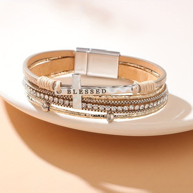 Pulsera de Cuero con Cruz BENDITA de Múltiples Capas y Circonitas: Un Símbolo de Gracia Divina y Alegría Espiritual