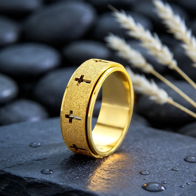 Anillo giratorio cruzado para aliviar el estrés: Emblema de fe inquebrantable