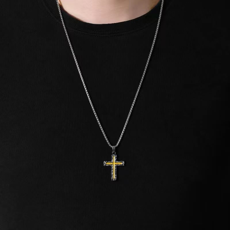 Collar de colgante cruz de lava plateado-dorado de estilo minimalista